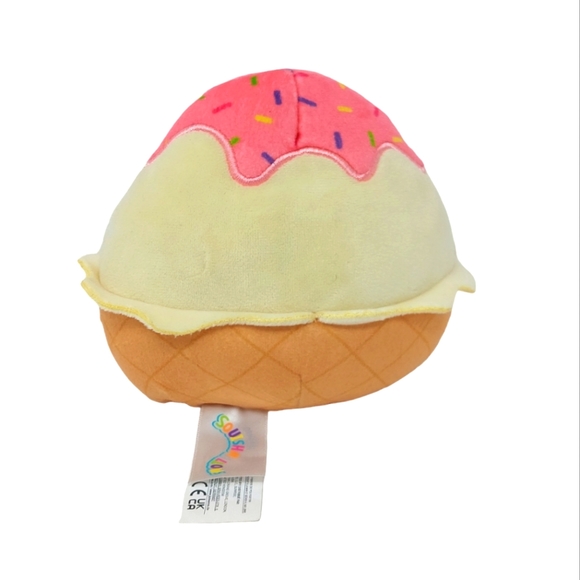 Pink Squishmallow Shannon The Ice Cream Plush Toy - Picture 4 of 10
